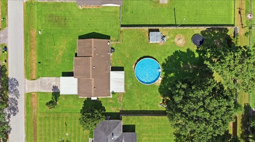 7845 Laurie Lane Lumberton, TX 77657