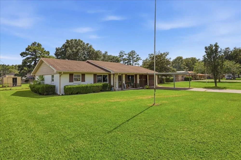 7845 Laurie Lane Lumberton, TX 77657