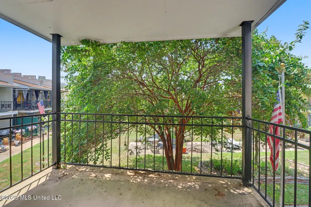 2501 Gulf Avenue Gulfport, MS 39501