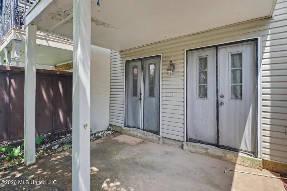 2501 Gulf Avenue Gulfport, MS 39501