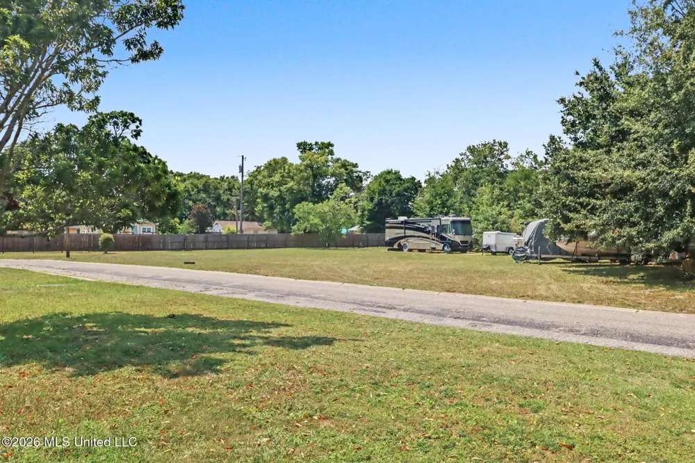 2501 Gulf Avenue Gulfport, MS 39501