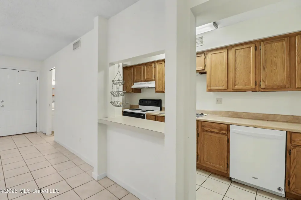 2501 Gulf Avenue Gulfport, MS 39501