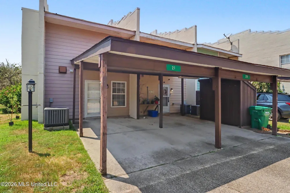 2501 Gulf Avenue Gulfport, MS 39501