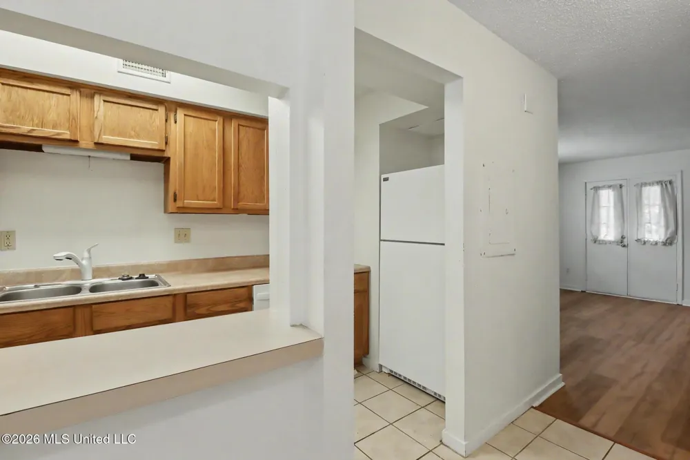 2501 Gulf Avenue Gulfport, MS 39501