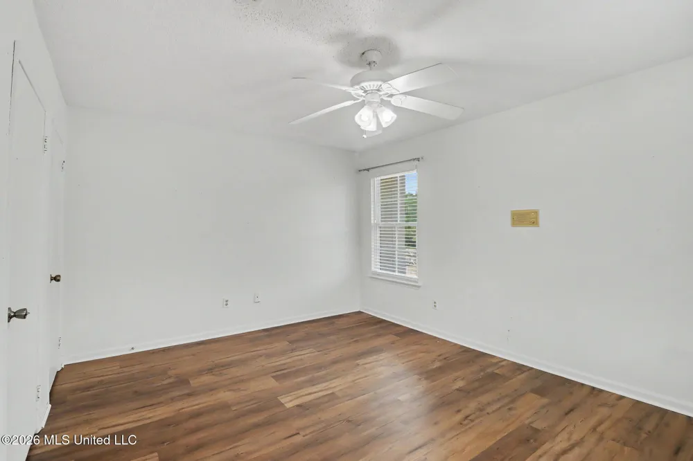 2501 Gulf Avenue Gulfport, MS 39501