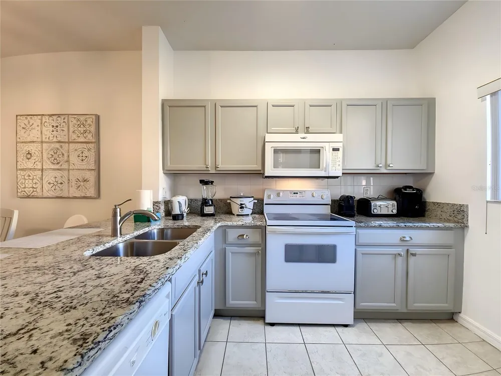 1115 PARK RIDGE CIRCLE Kissimmee, FL 34746