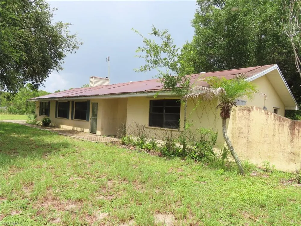 5255 Pioneer 23rd Street Clewiston, FL 33440
