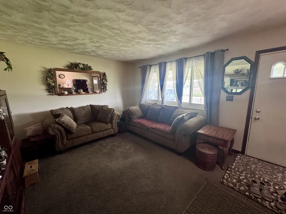 7933 S 650 W Crawfordsville, IN 47933