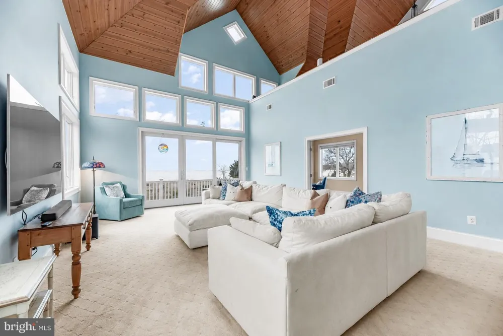 3095 CALVERT BOULEVARD Lusby, MD 20657