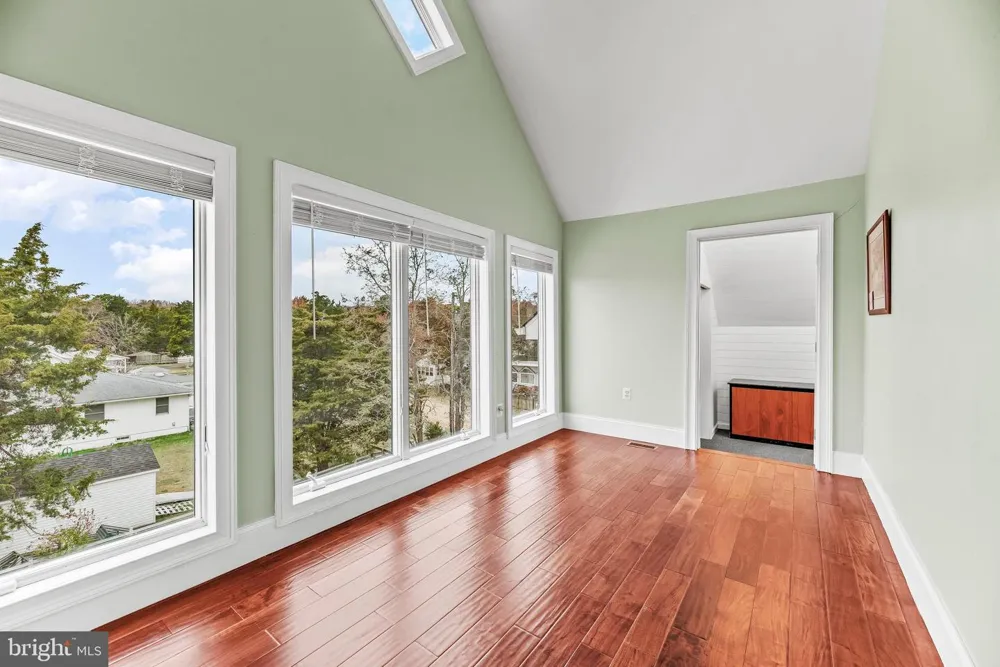 3095 CALVERT BOULEVARD Lusby, MD 20657