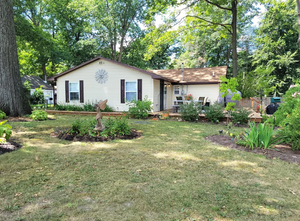 12779 Elton Street NE Gowen, MI 49326