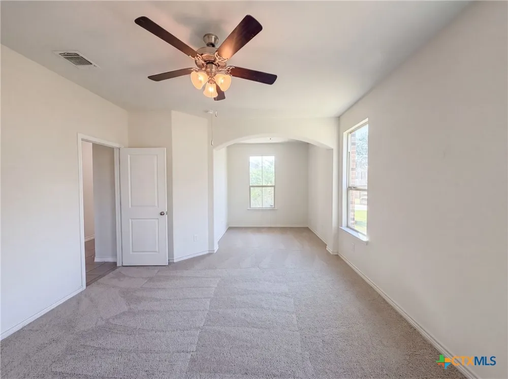 5614 Fenton Lane Belton, TX 76513