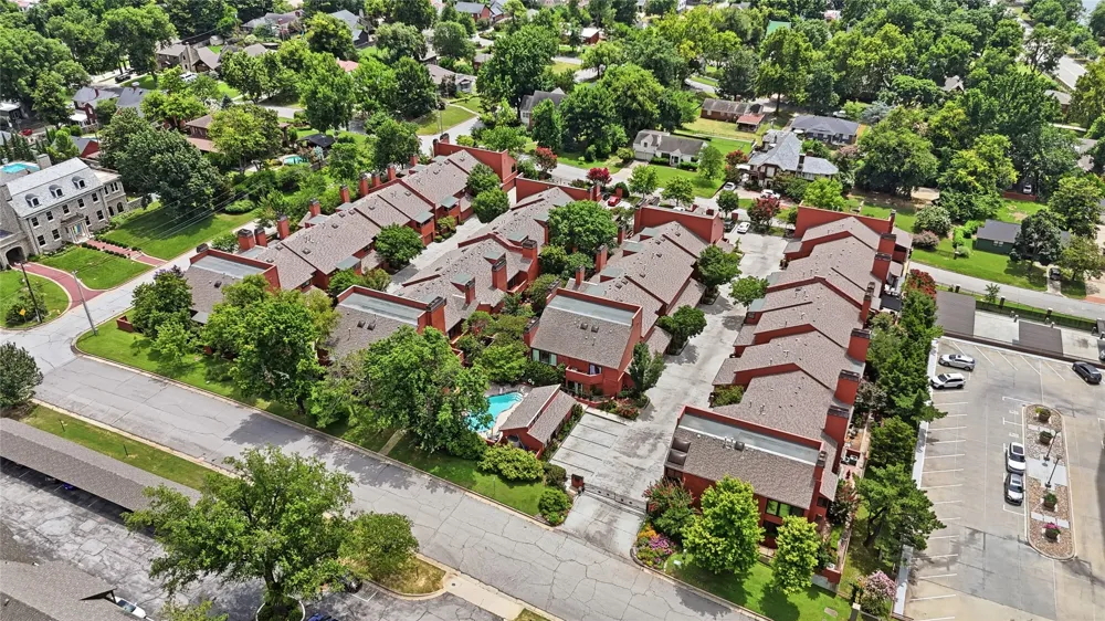 36 Woodward Boulevard #200-17 Tulsa, OK 74114
