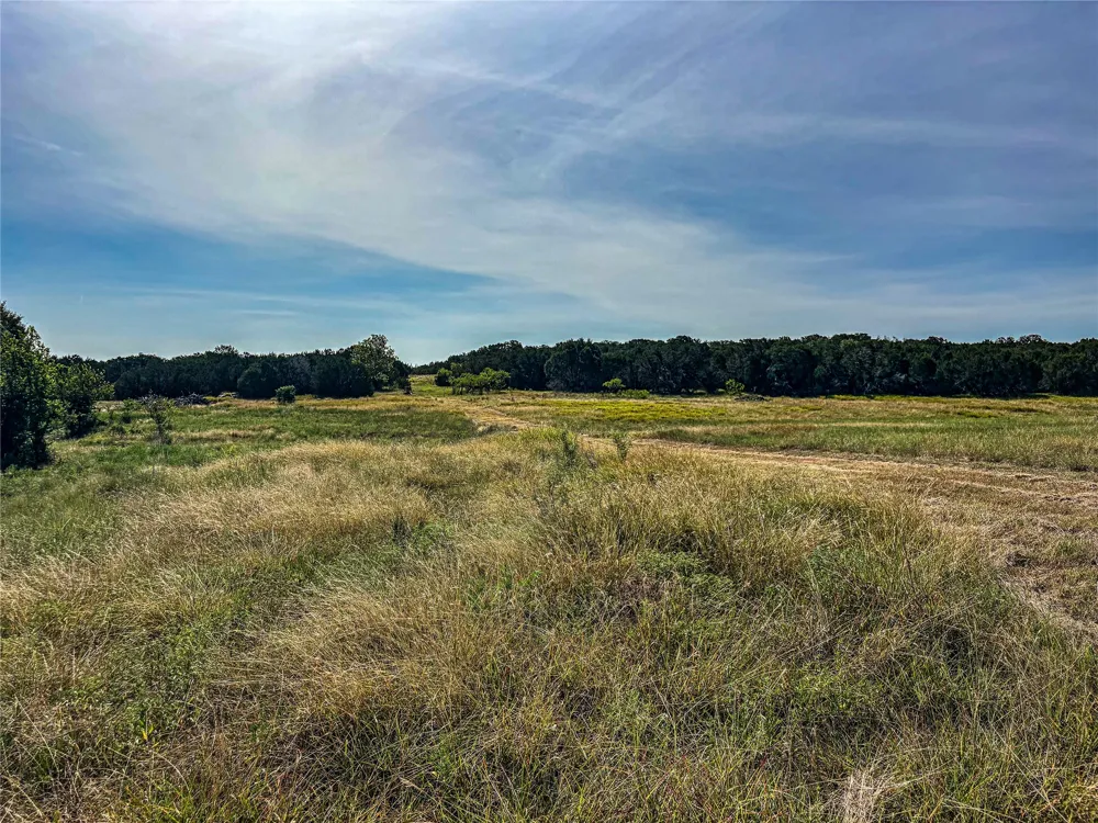 5075 Hwy 22 Hamilton, TX 76531