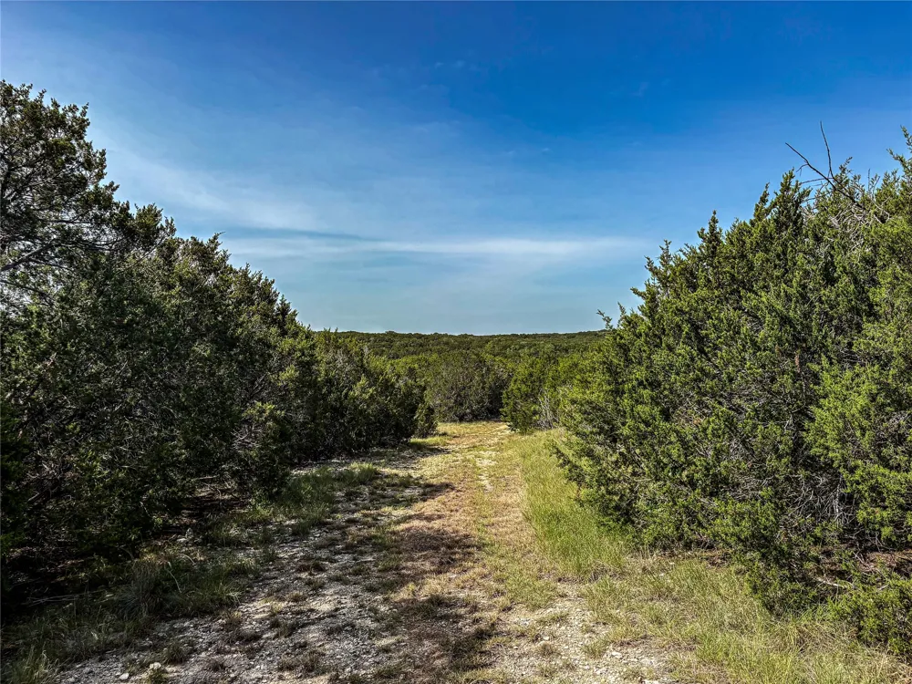 5075 Hwy 22 Hamilton, TX 76531