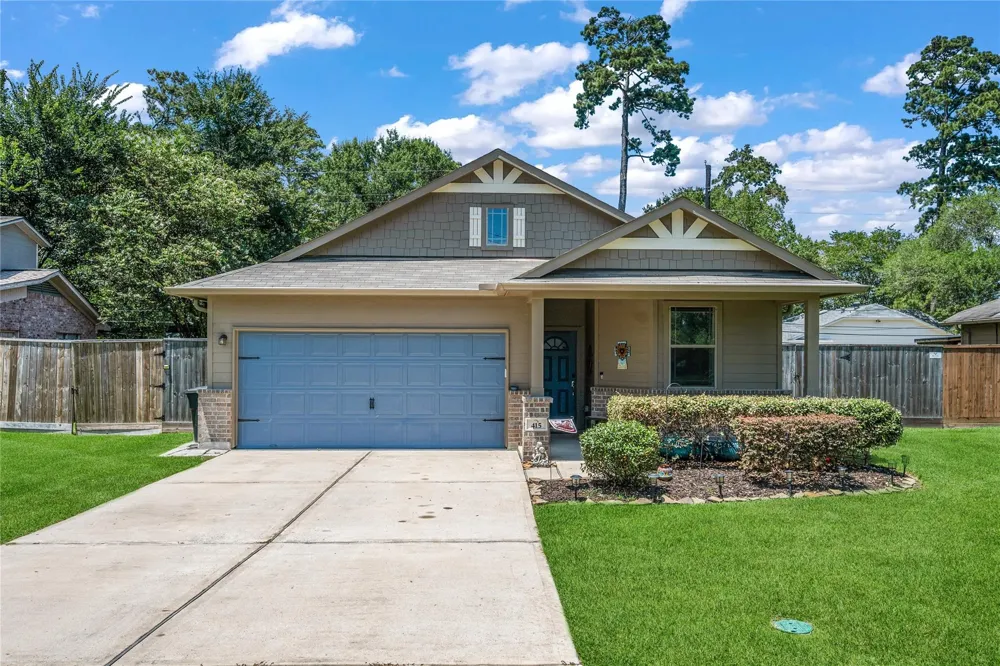 415 Cherry Valley Drive Huffman, TX 77336