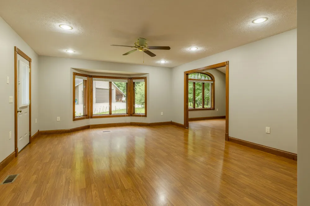 8047 Kraft Avenue SE Caledonia, MI 49316