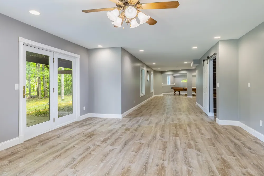 8047 Kraft Avenue SE Caledonia, MI 49316