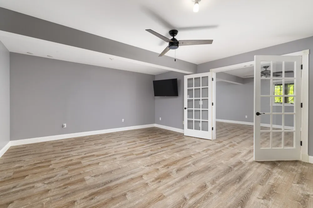 8047 Kraft Avenue SE Caledonia, MI 49316