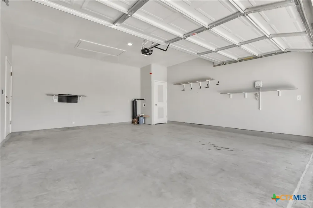 513 Lucky Ave Bertram, TX 78605