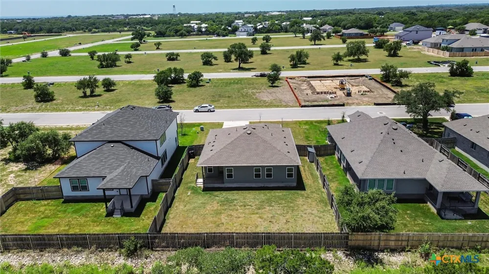 513 Lucky Ave Bertram, TX 78605