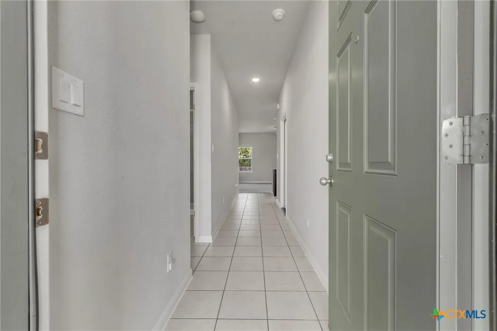 513 Lucky Ave Bertram, TX 78605