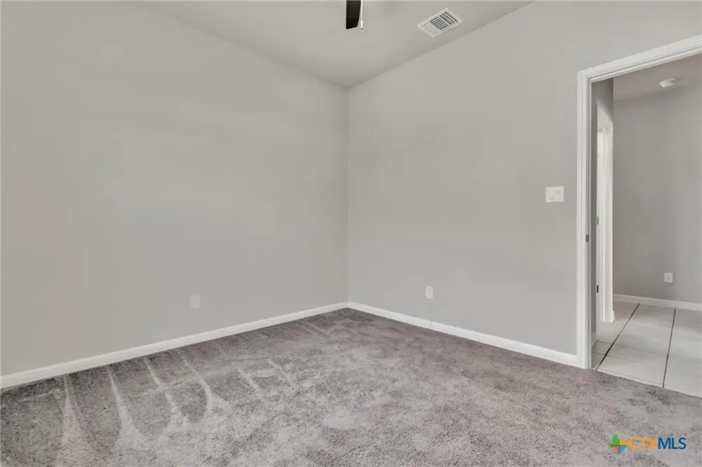 513 Lucky Ave Bertram, TX 78605