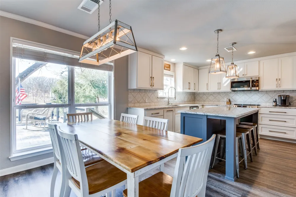 150 Bayside Circle Malakoff, TX 75148