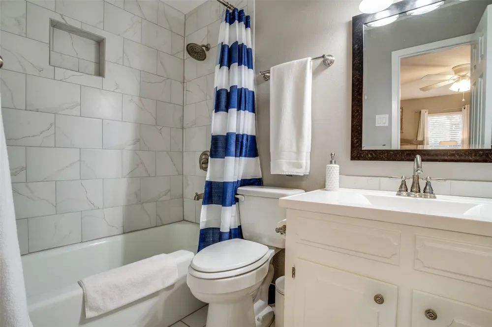 150 Bayside Circle Malakoff, TX 75148