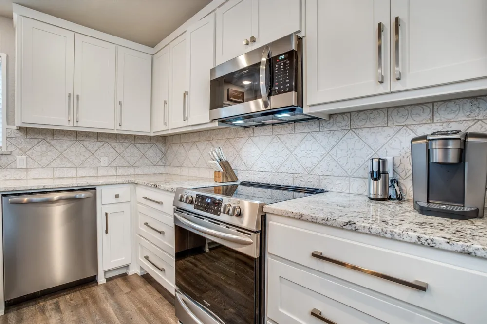 150 Bayside Circle Malakoff, TX 75148