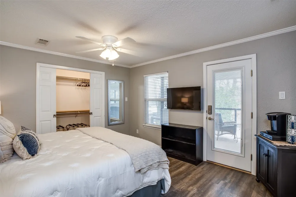 150 Bayside Circle Malakoff, TX 75148