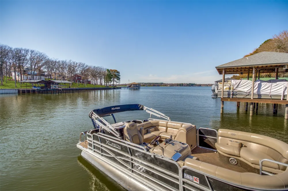 150 Bayside Circle Malakoff, TX 75148