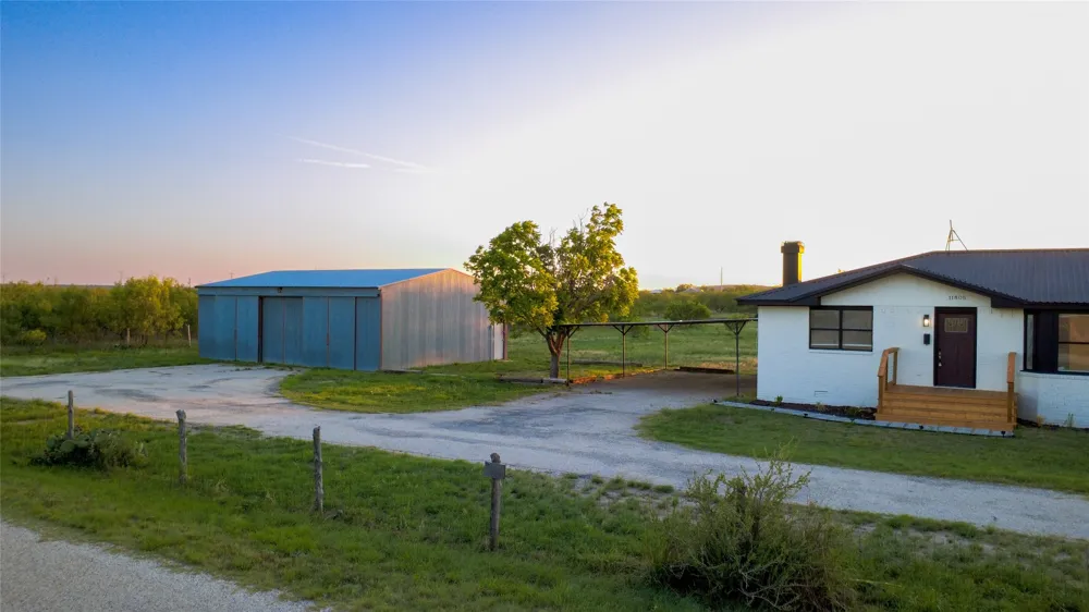 11805 Juniper Lane San Angelo, TX 76904