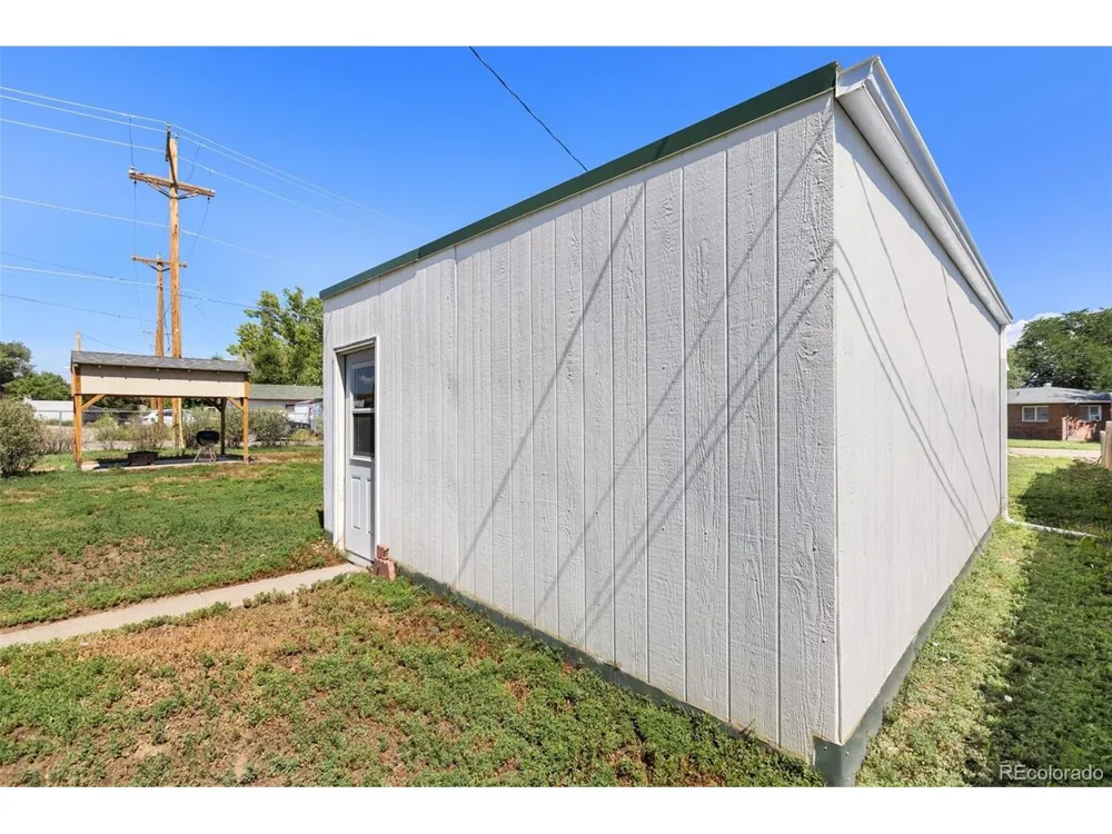 1002 E 2nd Street Florence, CO 81226