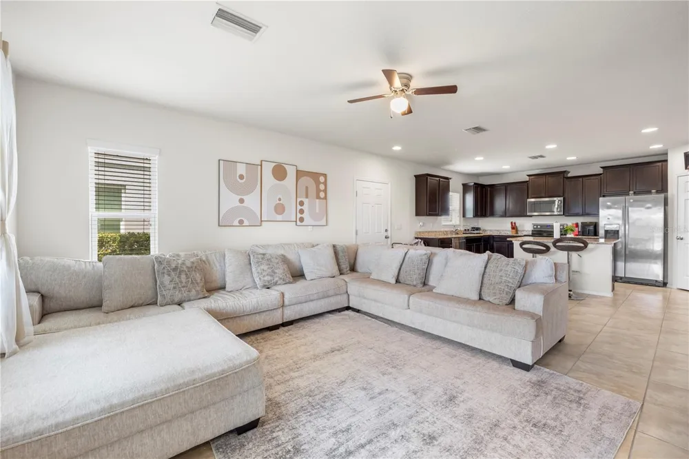9335 AMERICAN HICKORY LANE Riverview, FL 33578