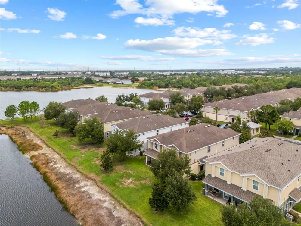 9335 AMERICAN HICKORY LANE Riverview, FL 33578