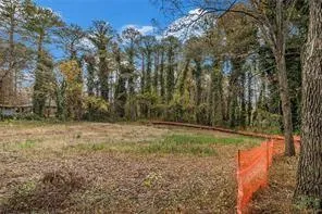 883 Mountain View Drive Stone Mountain, GA 30083
