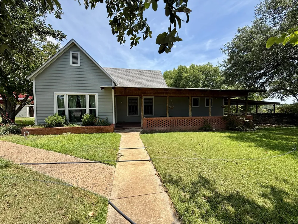 20959 Hwy 281 Hico, TX 76457
