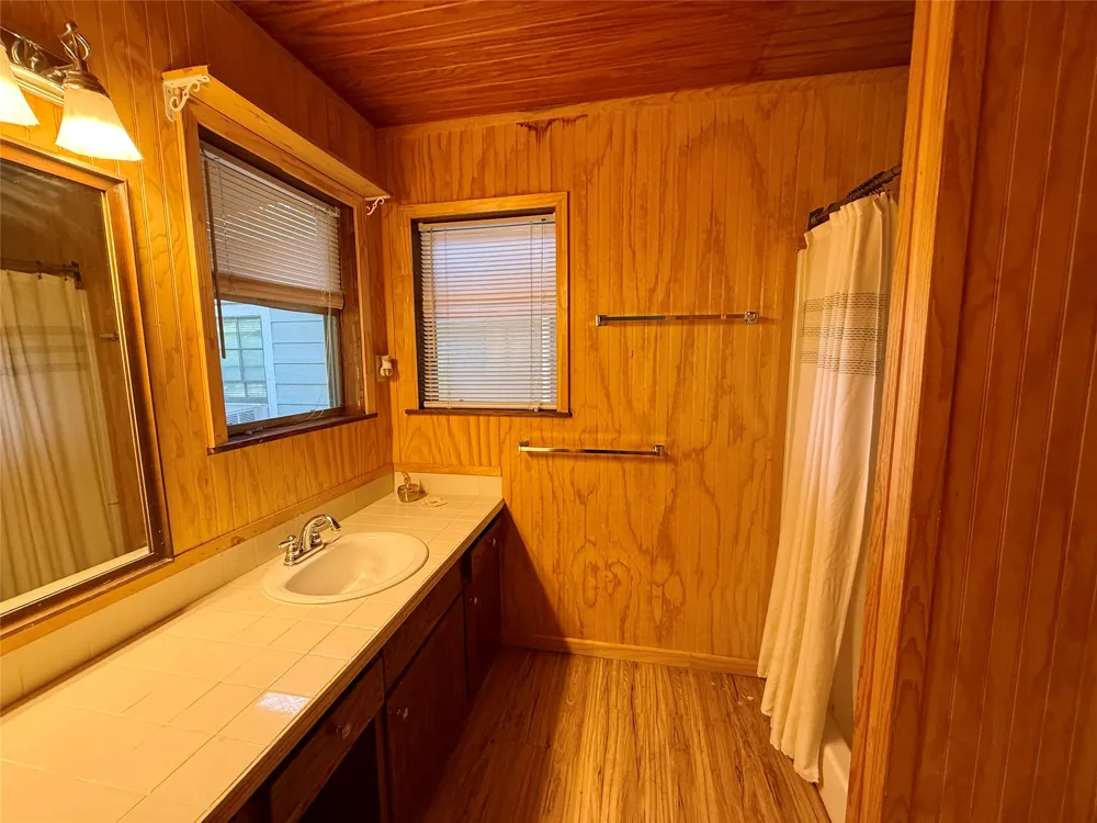 20959 Hwy 281 Hico, TX 76457