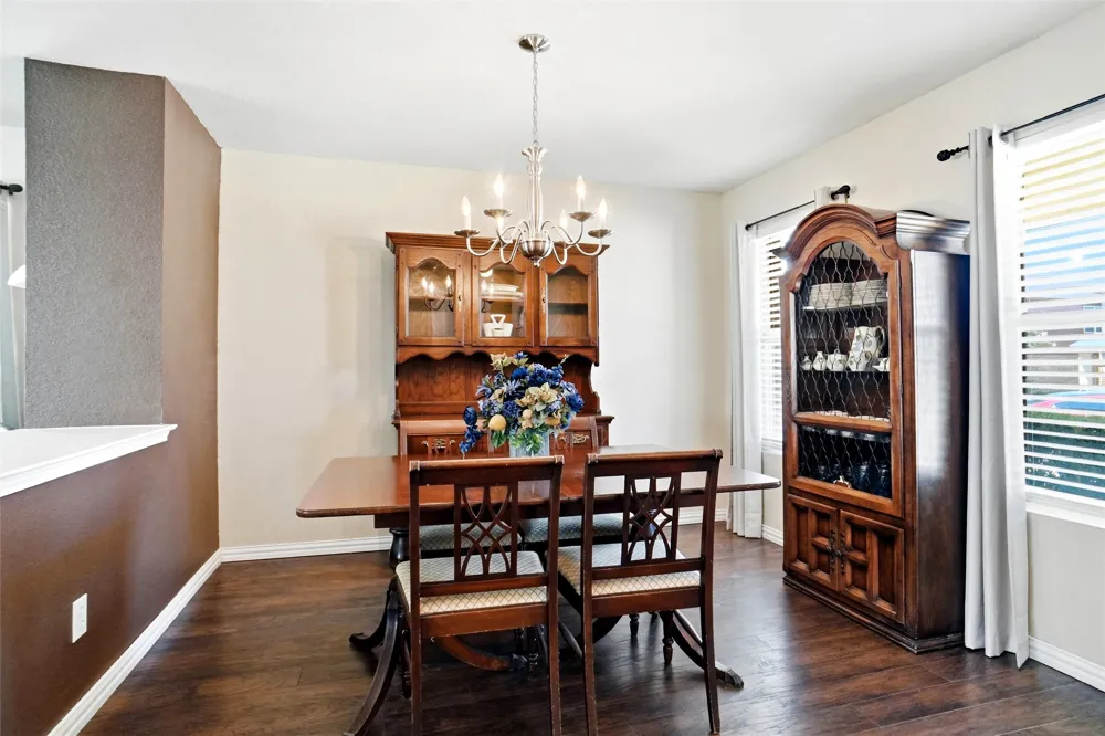8644 Hawkview Drive Fort Worth, TX 76179