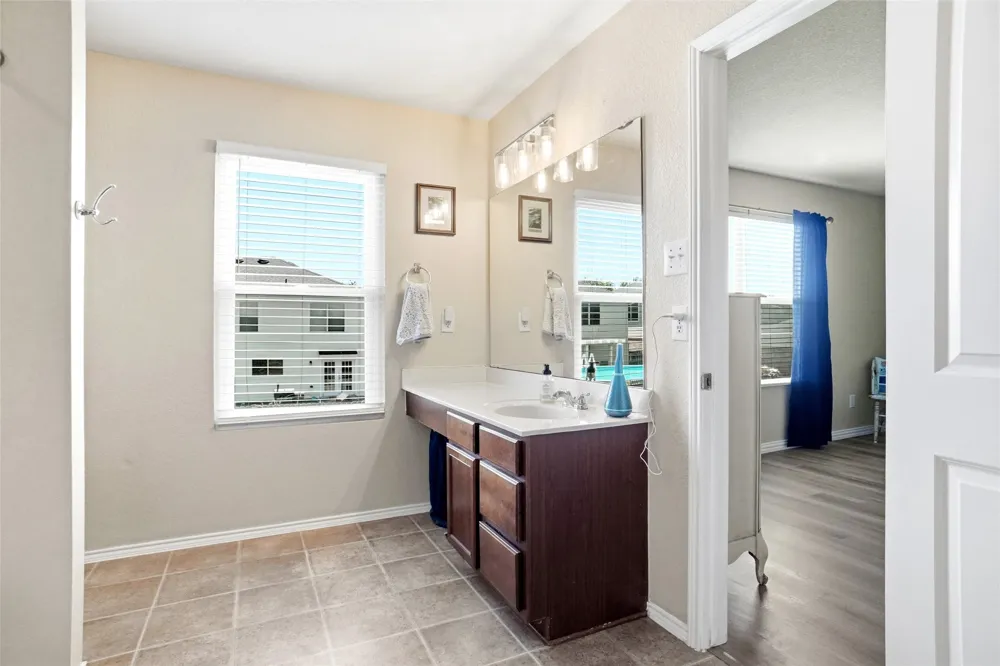 8644 Hawkview Drive Fort Worth, TX 76179
