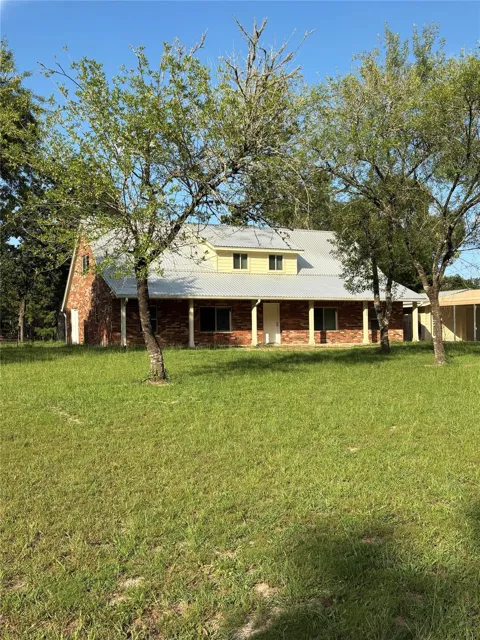 8049 Forest Hills Drive