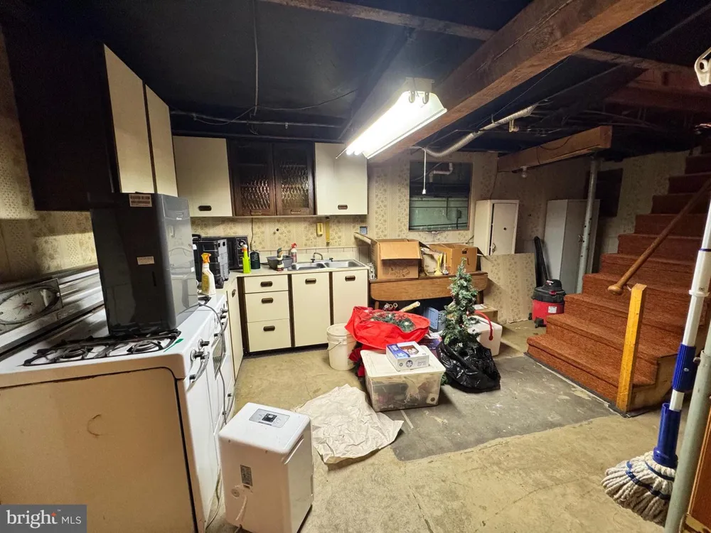 50 RANDALL DRIVE Milroy, PA 17063