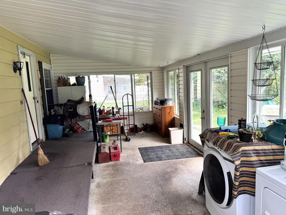 50 RANDALL DRIVE Milroy, PA 17063