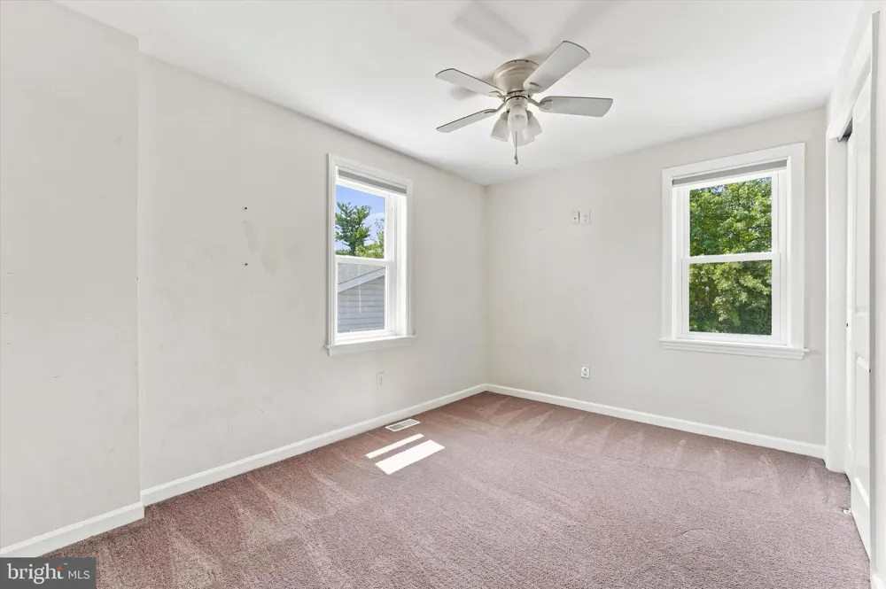 1216 TOWNSHIP LINE ROAD Phoenixville, PA 19460