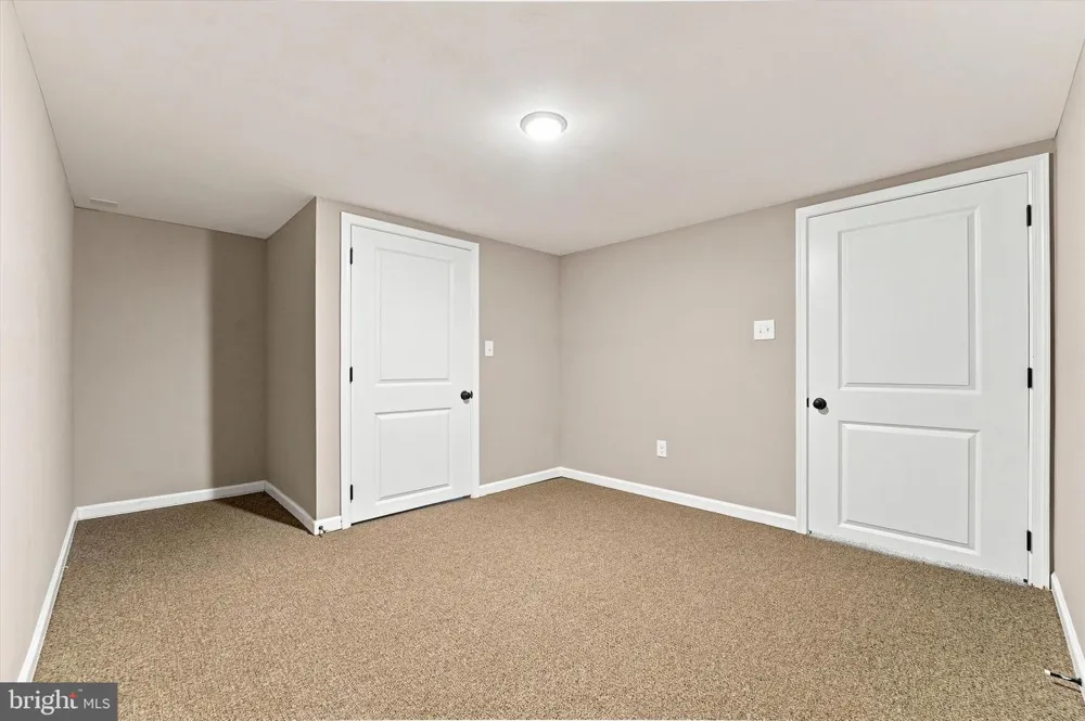 1216 TOWNSHIP LINE ROAD Phoenixville, PA 19460