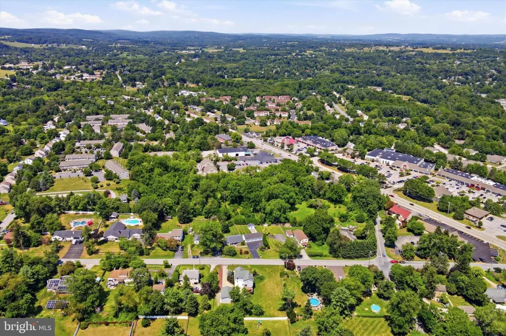 1216 TOWNSHIP LINE ROAD Phoenixville, PA 19460