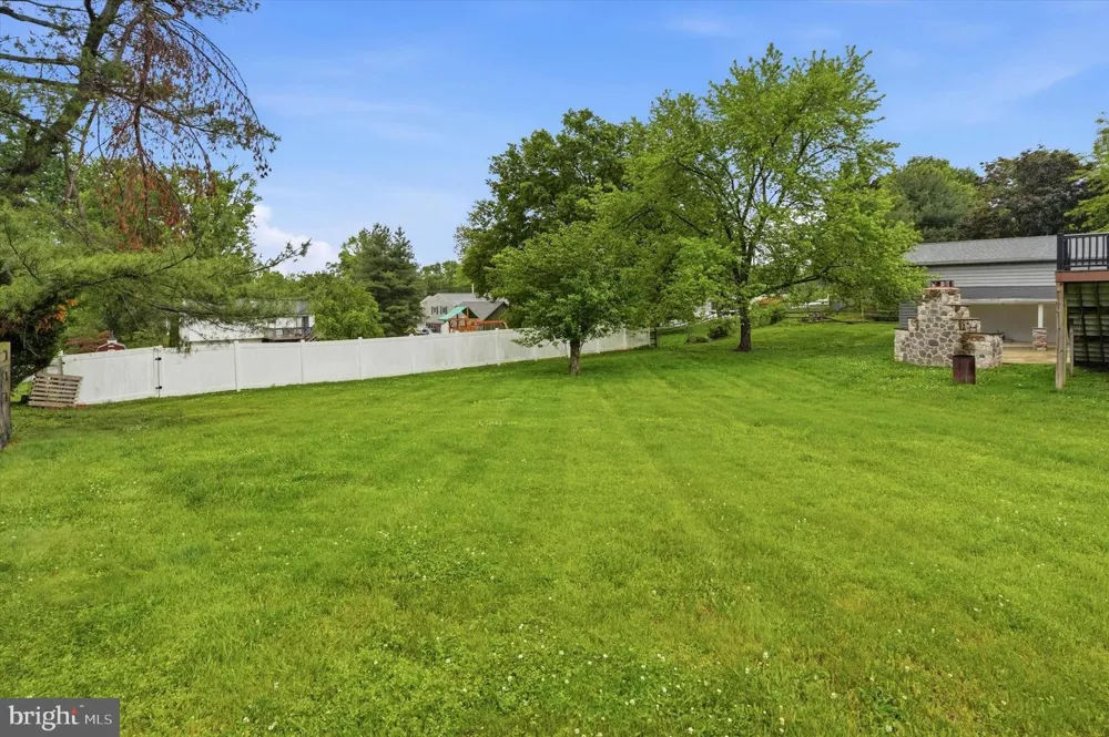 1216 TOWNSHIP LINE ROAD Phoenixville, PA 19460