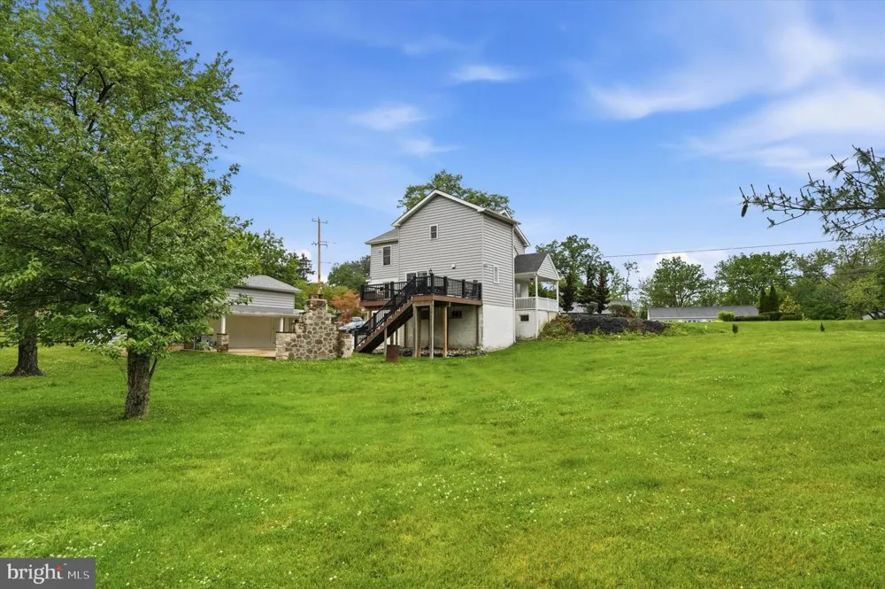 1216 TOWNSHIP LINE ROAD Phoenixville, PA 19460