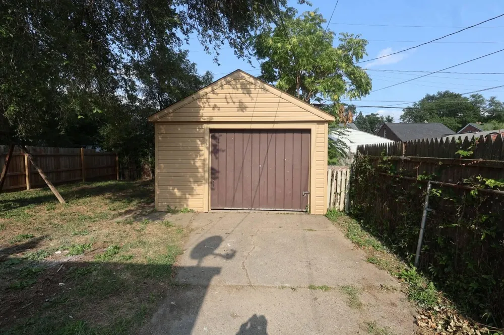 11684 Prest Street Detroit, MI 48227